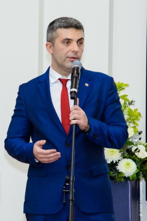 vav_1943.jpg