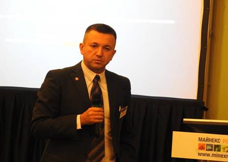 Доклад зав. лабораторией устойчивости бортов карьеров и сдвижения горных пород, к.т.н. Кольцова П.В. на мастер-классе форума «Майнекс 2017»